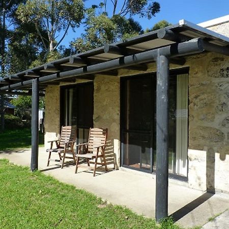 Happy Dogs Cottage Margaret River Esterno foto